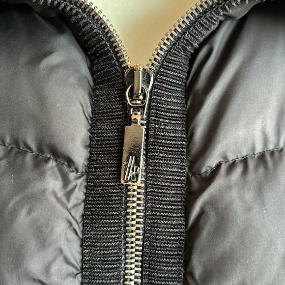 Moncler woman’s down jacket - Picture 3 of 16